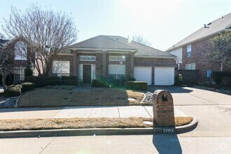 Building Photo - 2703 Summerwood