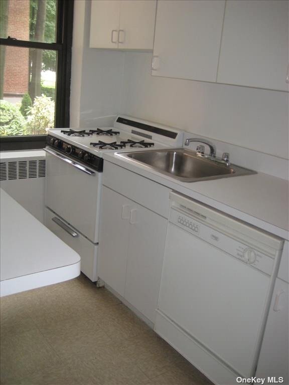 Building Photo - 21 Schenck Ave