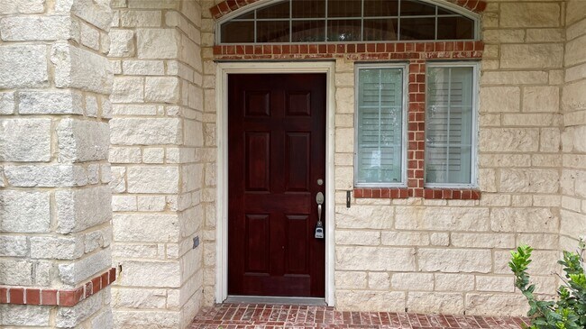 Building Photo - 3518 Ewing Dr