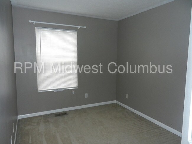 Building Photo - 7052 Gallant Fox Dr