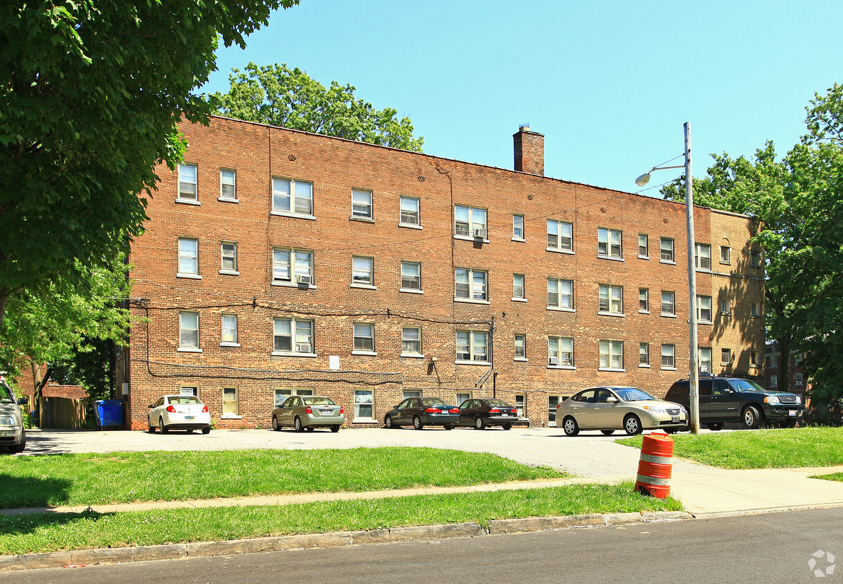 Primary Photo - Hayes Hall