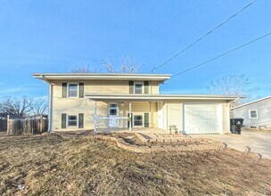 Building Photo - 1512 Horse-N-Buggy Dr