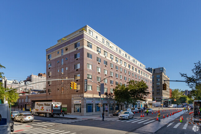 Building Photo - 300 W 145th St