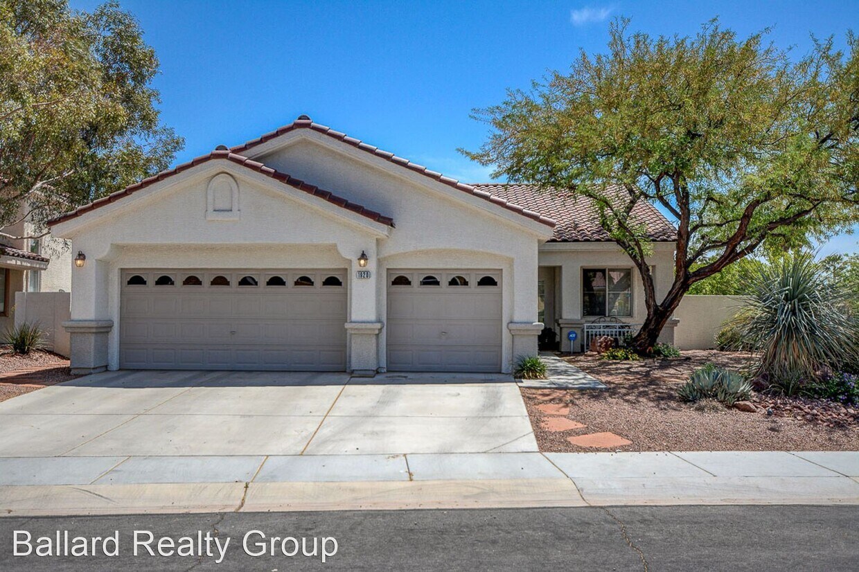 Foto principal - 3 br, 2 bath House - 1920 Park Sheridan Lane
