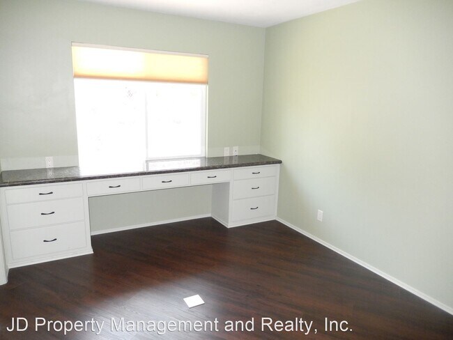 Foto del edificio - 3 br, 2 bath House - 10405 Sierra Vista Ave