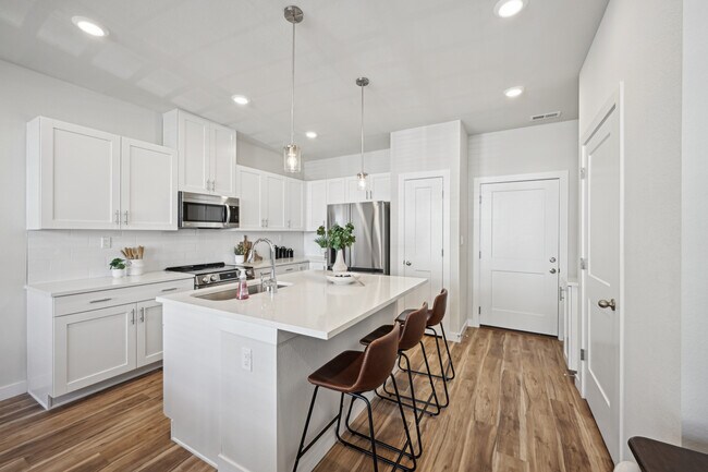 Foto del edificio - Canvas at Gateway