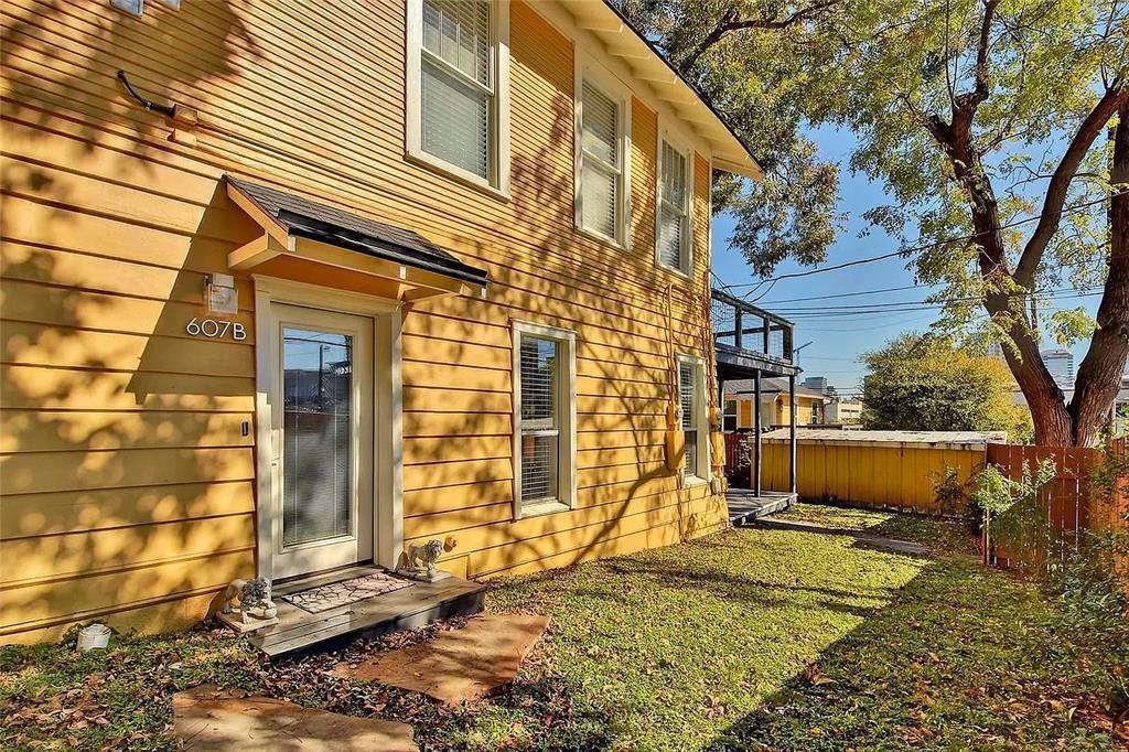 Foto principal - 607 Baylor St