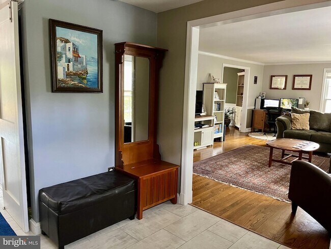 Foto del edificio - 4209 Pickering Pl