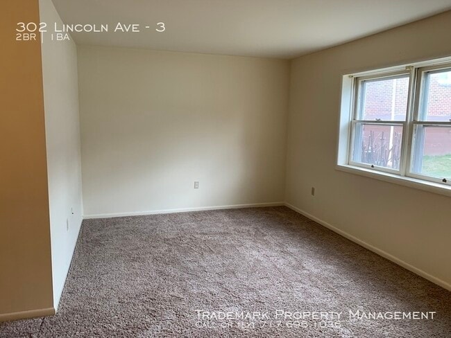 Building Photo - 302 Lincoln Ave