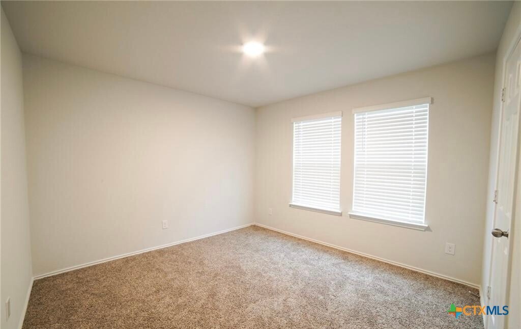 Building Photo - 9700 Falme Ln