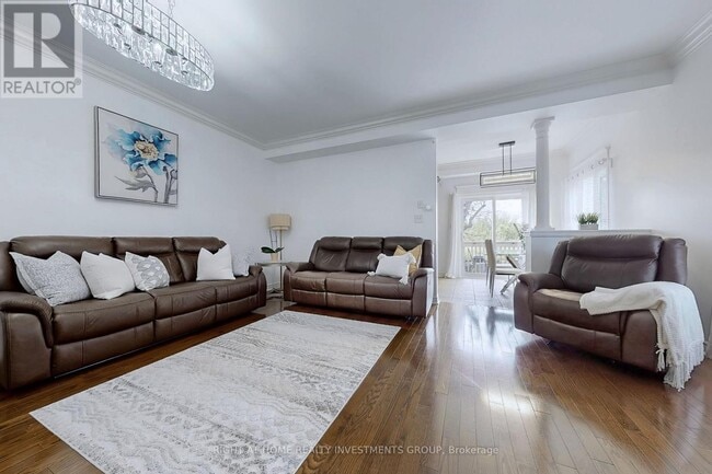 Photo du bâtiment - 194 Tom Taylor Crescent