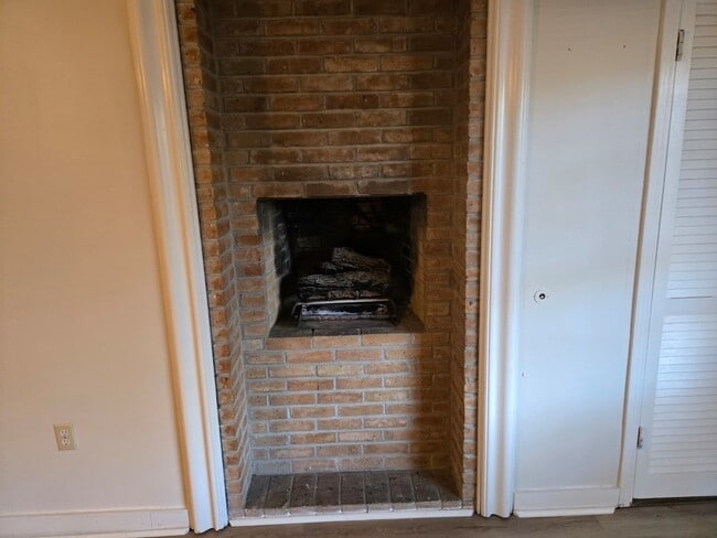 Photo - 3987 Berkley Dr House