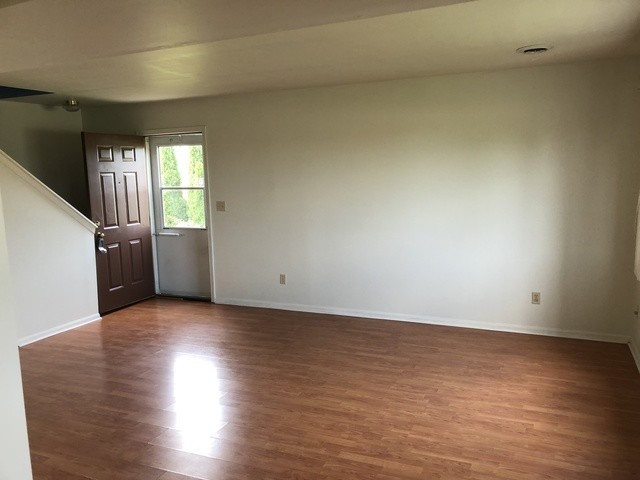 Building Photo - 1592 Girard Way