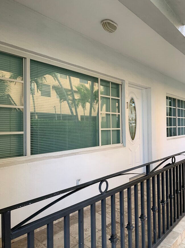 Foto del edificio - 1135 92nd St