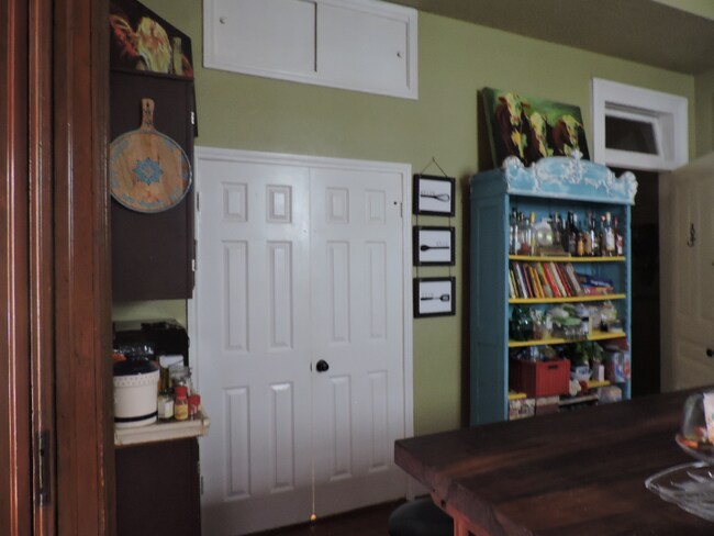 Foto del edificio - 232 Bermuda St