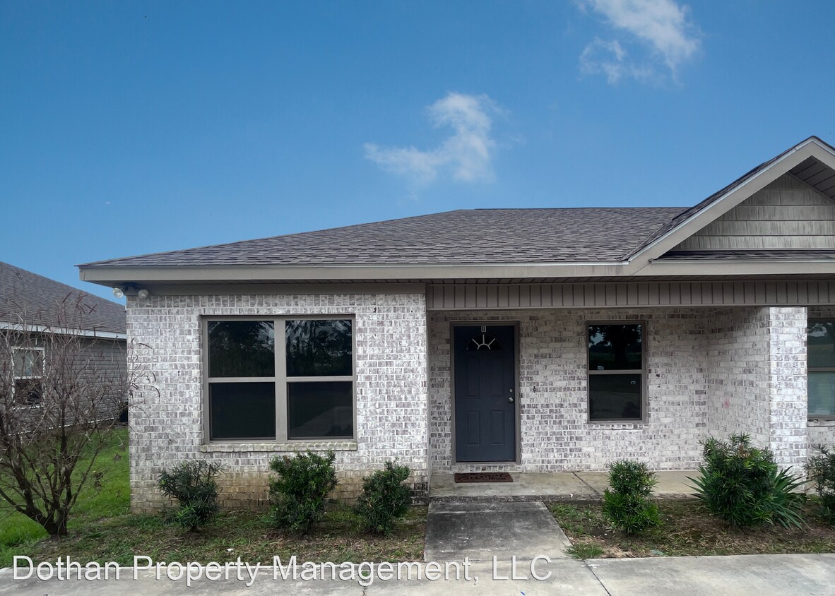 Foto principal - 3 br, 2 bath House - 920 Main St. Ste B