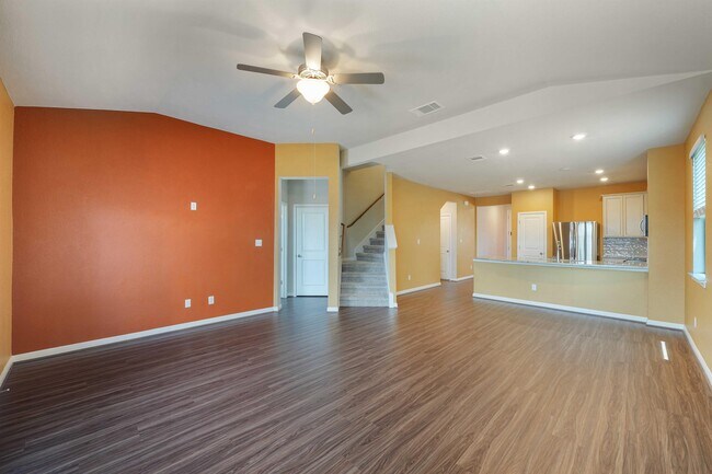 Building Photo - 19000 Scoria Dr