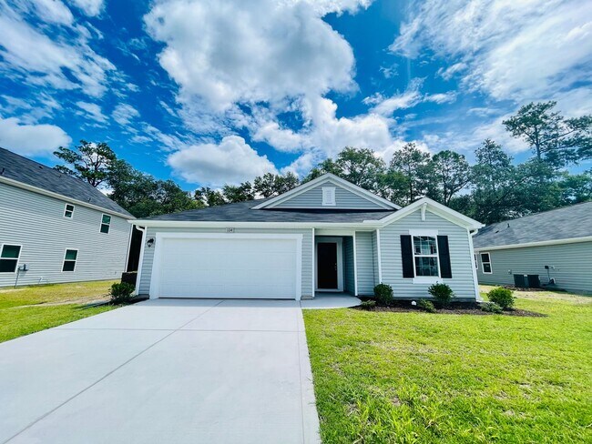 Foto del edificio - Gorgeous 4bed/3bath home w/ Fenced Yard in...