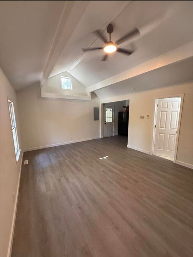 Building Photo - 722 Brawner St