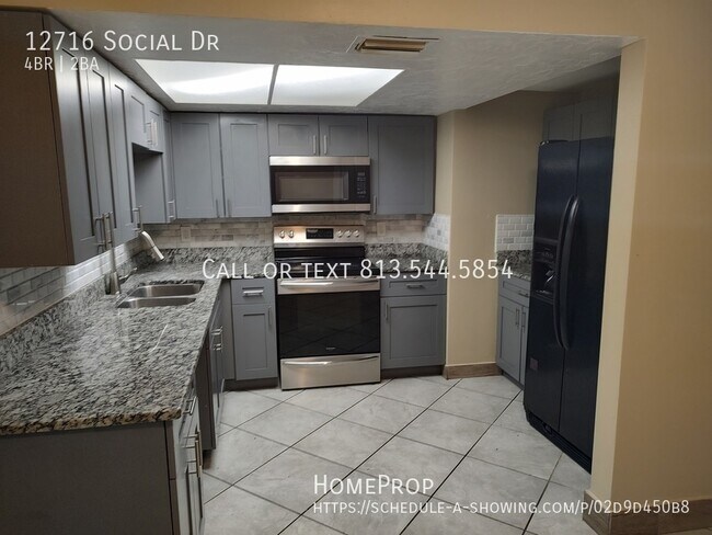 Foto del edificio - 12716 Social Dr