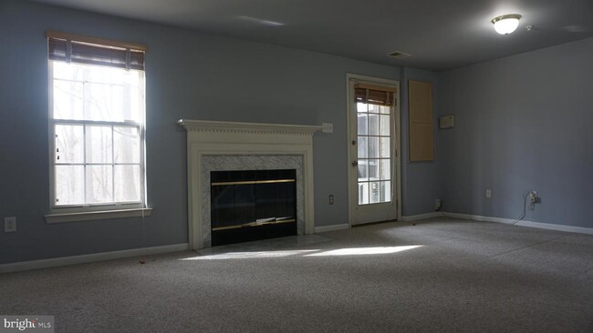 Building Photo - 18820 Harmony Woods Ln