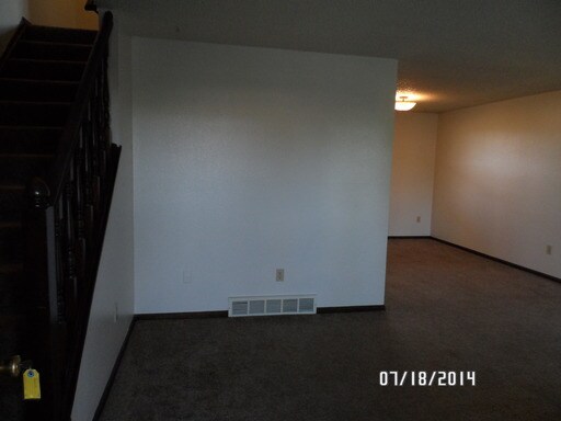 Building Photo - 1362 Merl Pl