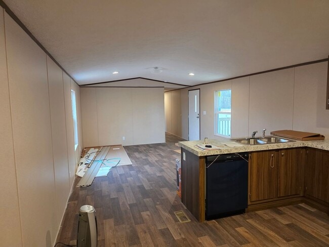 Building Photo - Brand New 3 Bed, 2 Bath Single-Wide – Peaceful Country Living