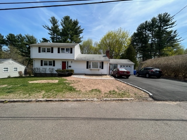 Primary Photo - 51 Riverside Dr