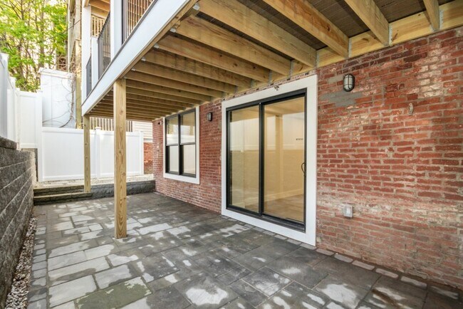Foto del edificio - 630 Dorchester Ave