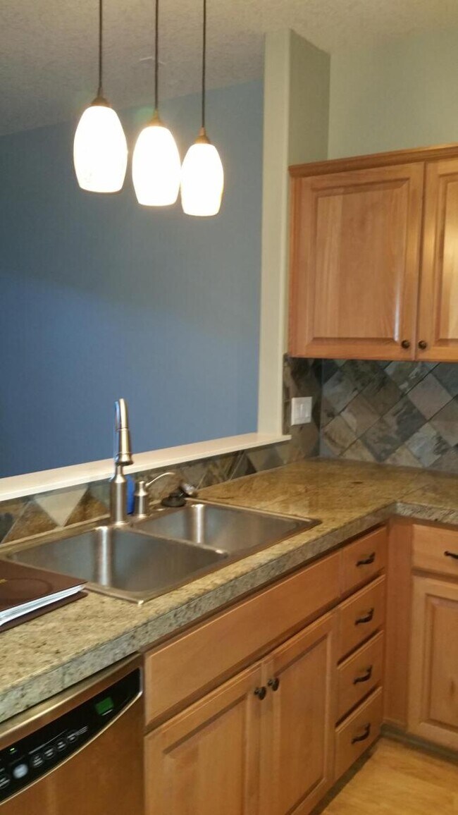 Foto del edificio - 15161 SW Canyon Wren Way