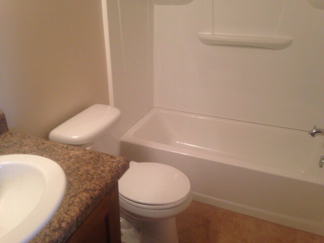Foto del edificio - Great 4 bedroom Townhouse in Ogden for Rent