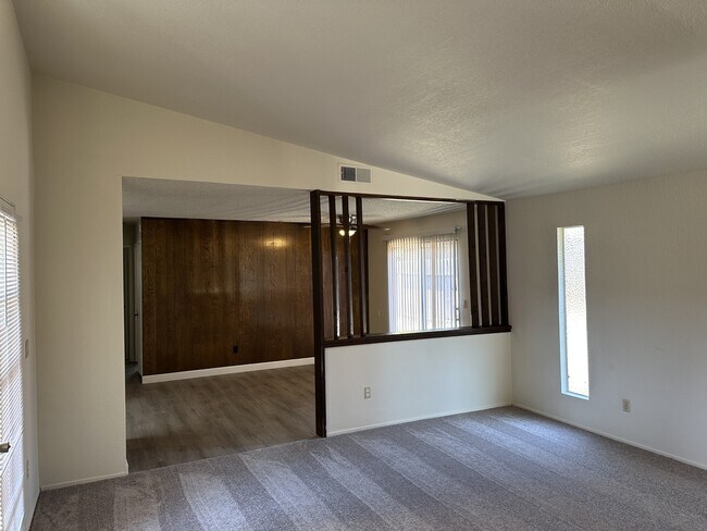 Building Photo - 5627 Passero Way