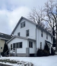 Building Photo - 1107 W Wilbeth Rd