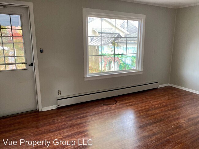 Building Photo - 2 br, 1 bath House - 110 South 11th Avenue