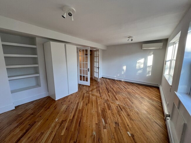 Photo - 112 Sackett St Townhome