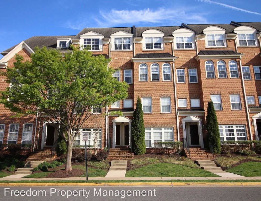 Foto principal - 3 br, 2.5 bath House - 9556 Walker Way