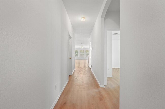 Foto del edificio - 123 Loon Lake Dr