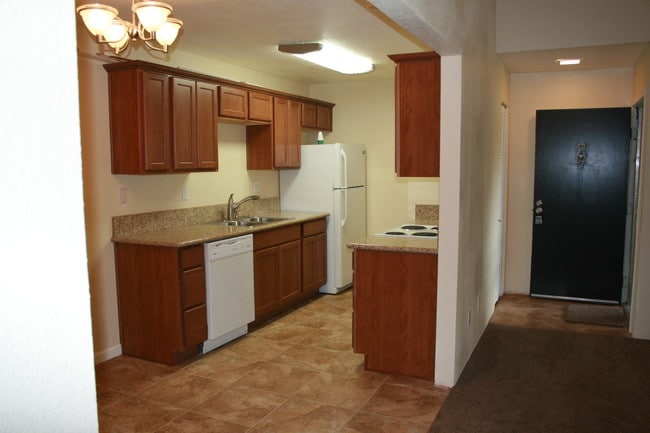 Kitchen and Entry Hallway - 9200 Madison Ave