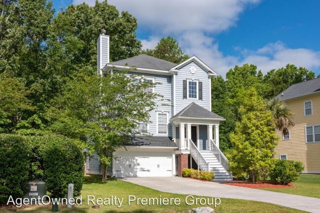 Building Photo - 4 br, 3.5 bath House - 1504 Gator Track