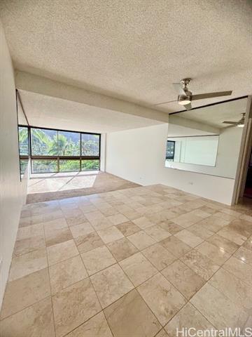 Foto del edificio - 501 Hahaione St