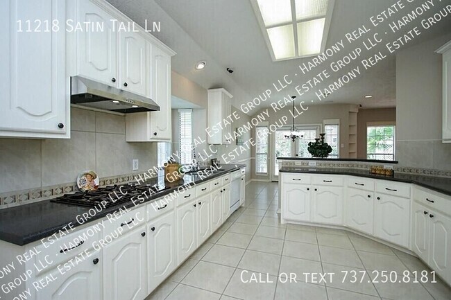 Foto del edificio - 11218 Satin Tail Ln