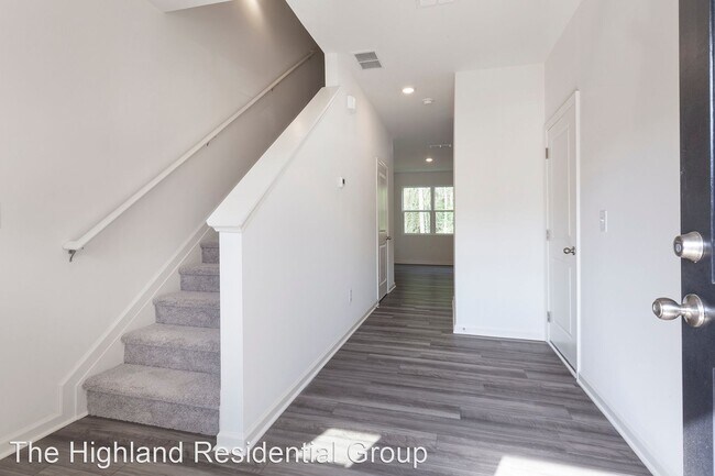 Building Photo - 3 br, 2.5 bath House - 3545 Cardinal Drive
