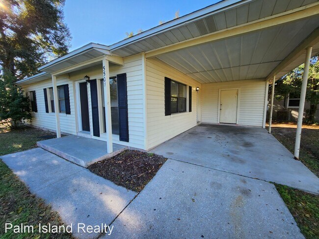 Building Photo - 3 br, 1 bath House - 5501 Mayfair Dr.