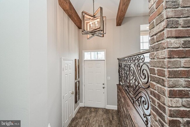 Building Photo - 44171 Paget Terrace