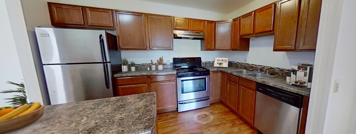 Springtree Apartments