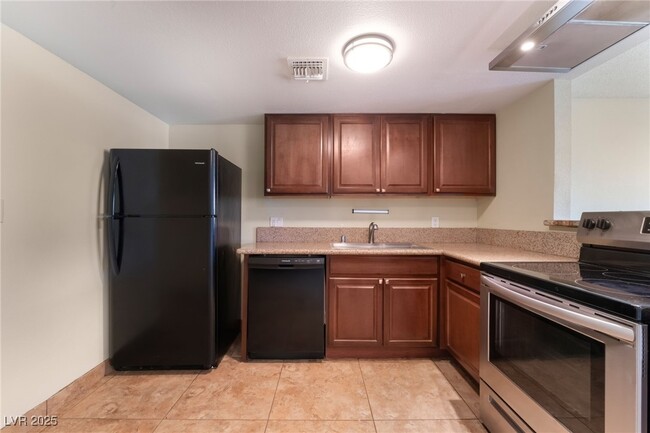 Building Photo - 4156 Zavala St