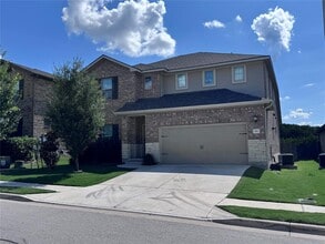 Building Photo - 533 Gabrielle Anne Dr