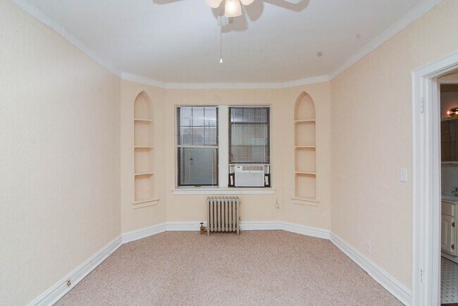Foto del edificio - 4832 N Damen Ave