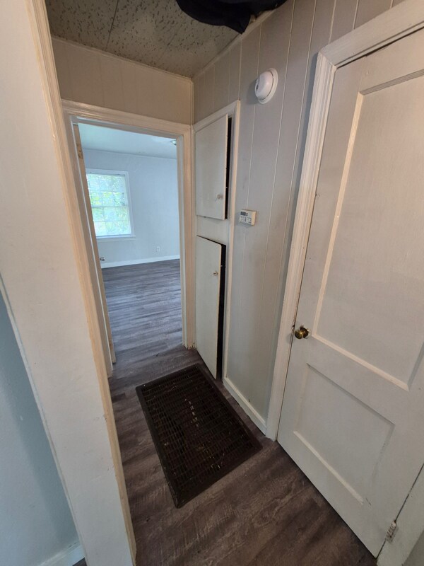 Foto del edificio - 3251 Meadow Ln