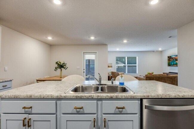 Foto del edificio - 6206 Kayden Ct